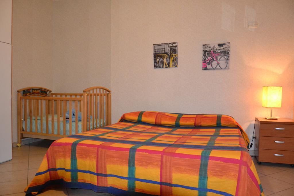 Low Cost La Meridiana Zafferana Etnea Room photo